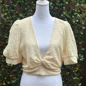 Easy Clothes Crochet Twist Front Crop Top S/M NWT Beige Boho Cottagecore